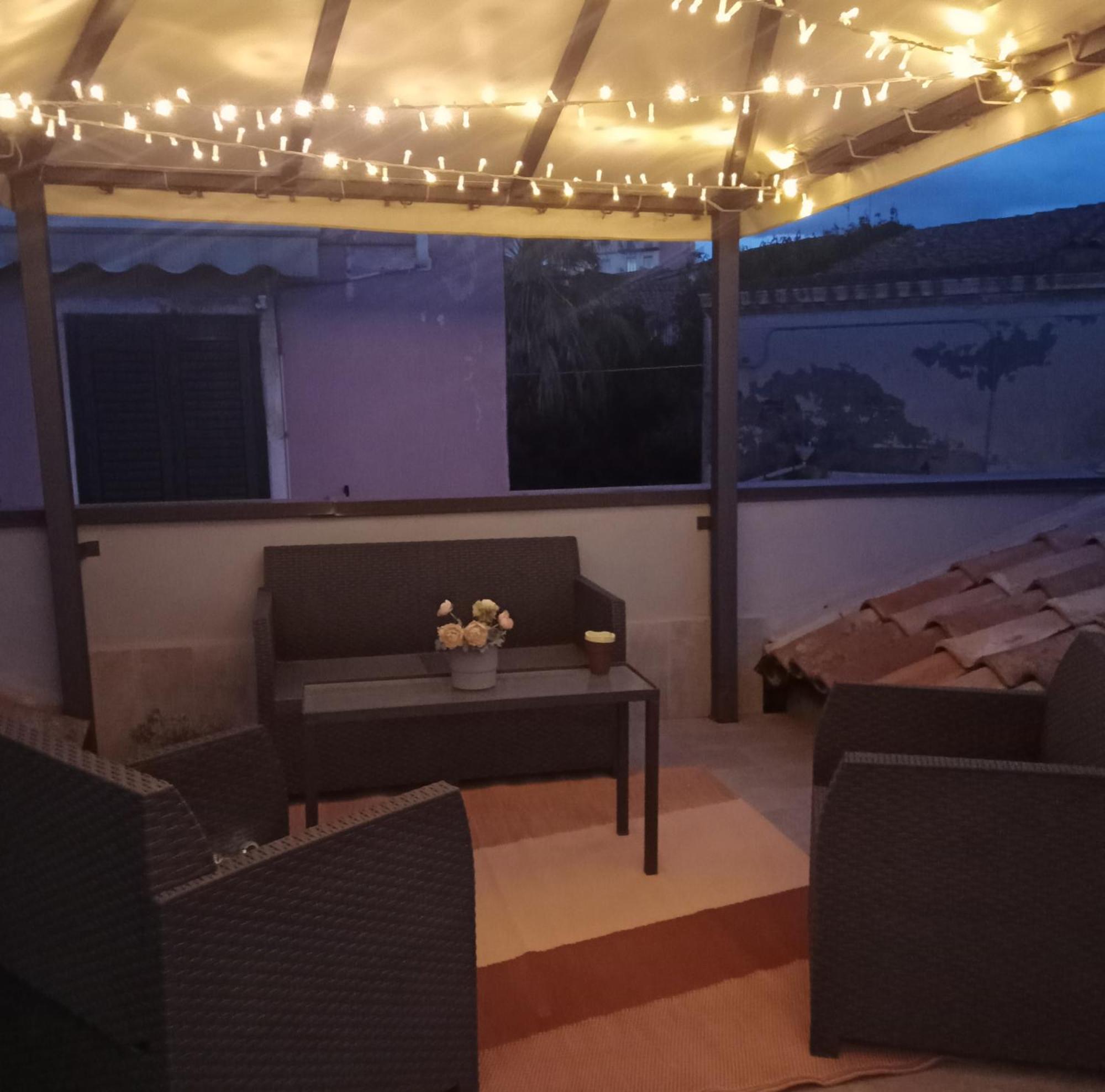 אסראלה Narciso Boutique Apartment מראה חיצוני תמונה