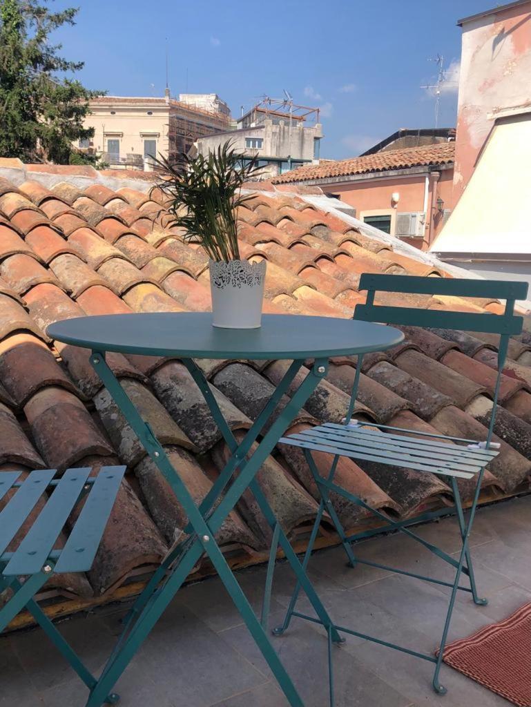 אסראלה Narciso Boutique Apartment מראה חיצוני תמונה